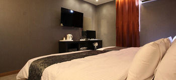 Lineplus Hotel Gimpo Экстерьер фото